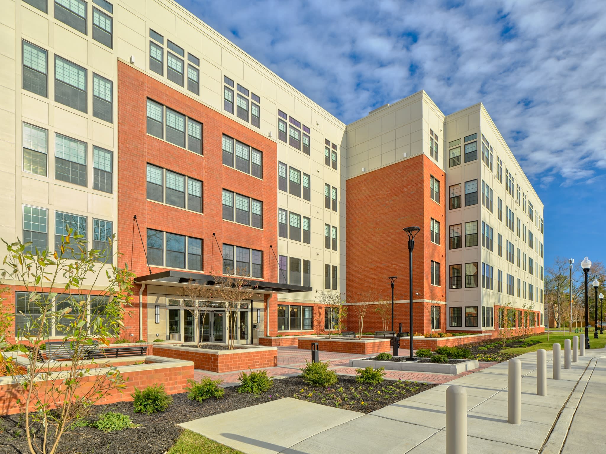 The Encore at Ingram Manor Apartments – photo 1 of 8