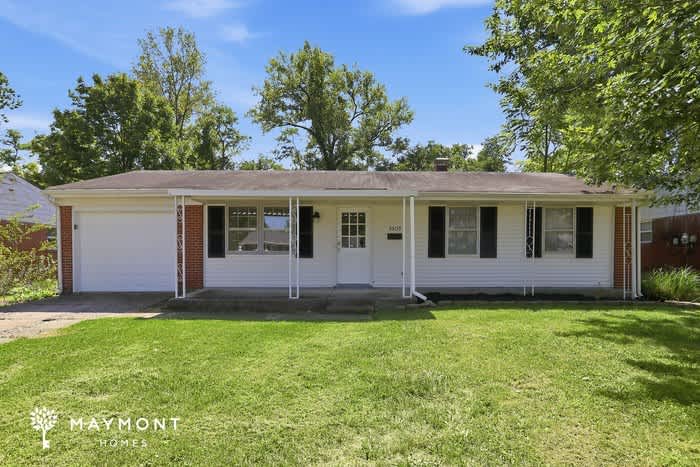 1905 Bluehill Drive – photo 1 of 13