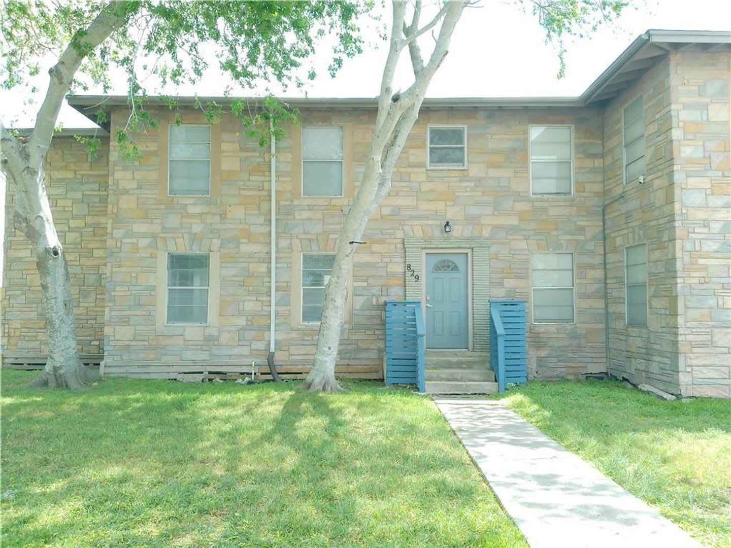 829 Indiana Unit 3 – photo 1