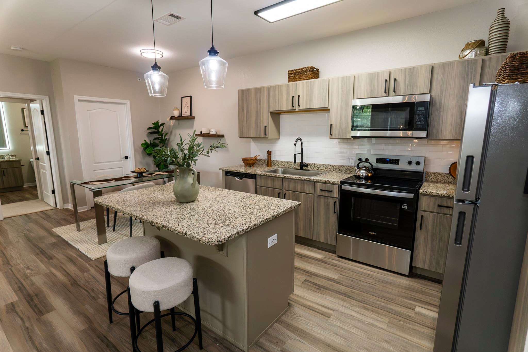Enclave At 127Th – photo 1 of 89