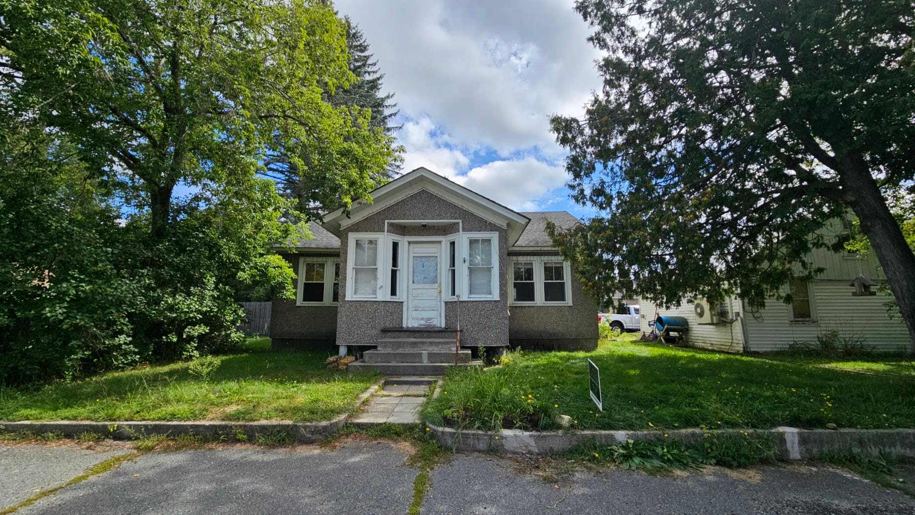 8 Canaan Street – photo 1 of 10