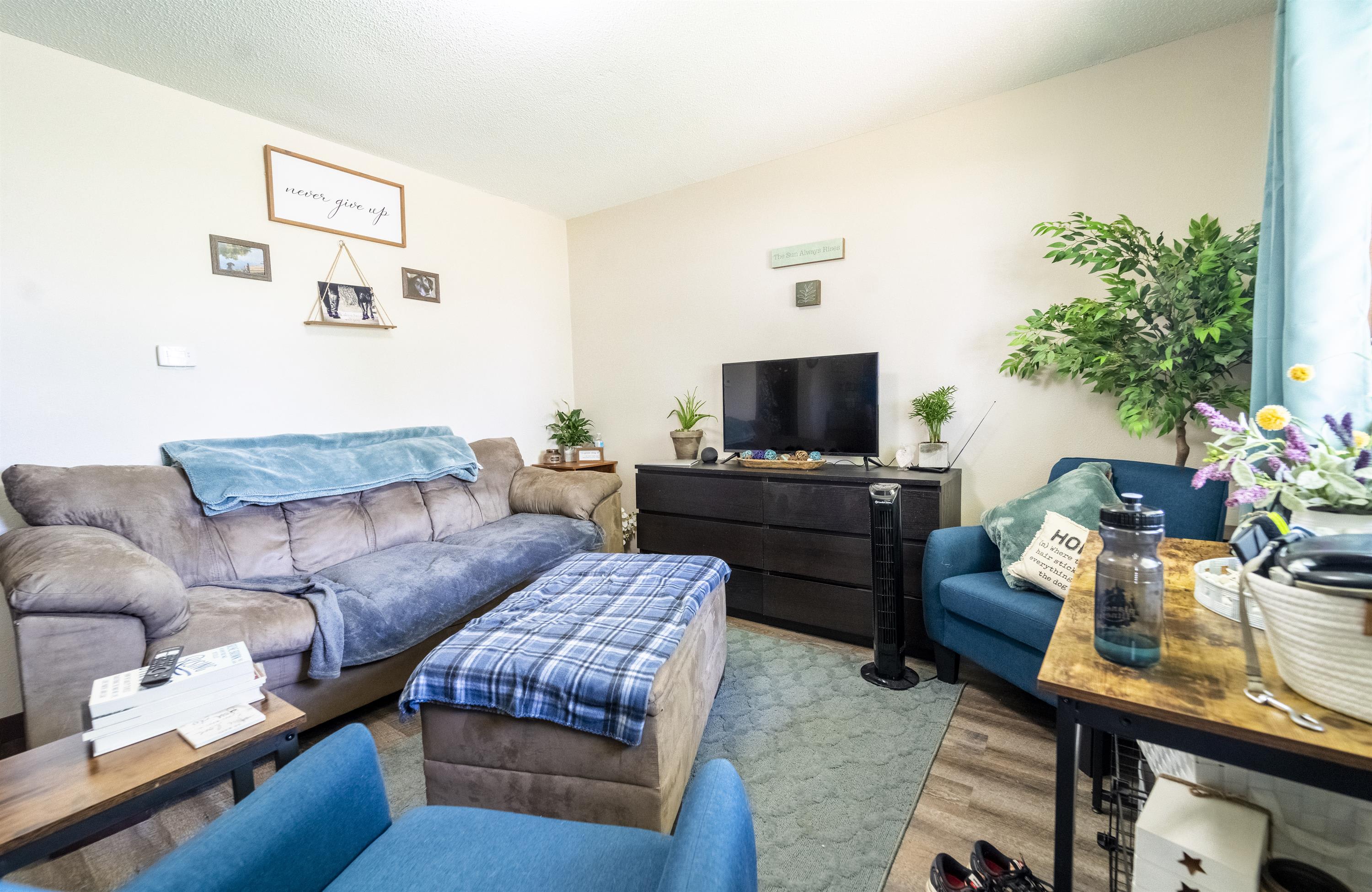 204 4th Avenue – photo 1 of 12