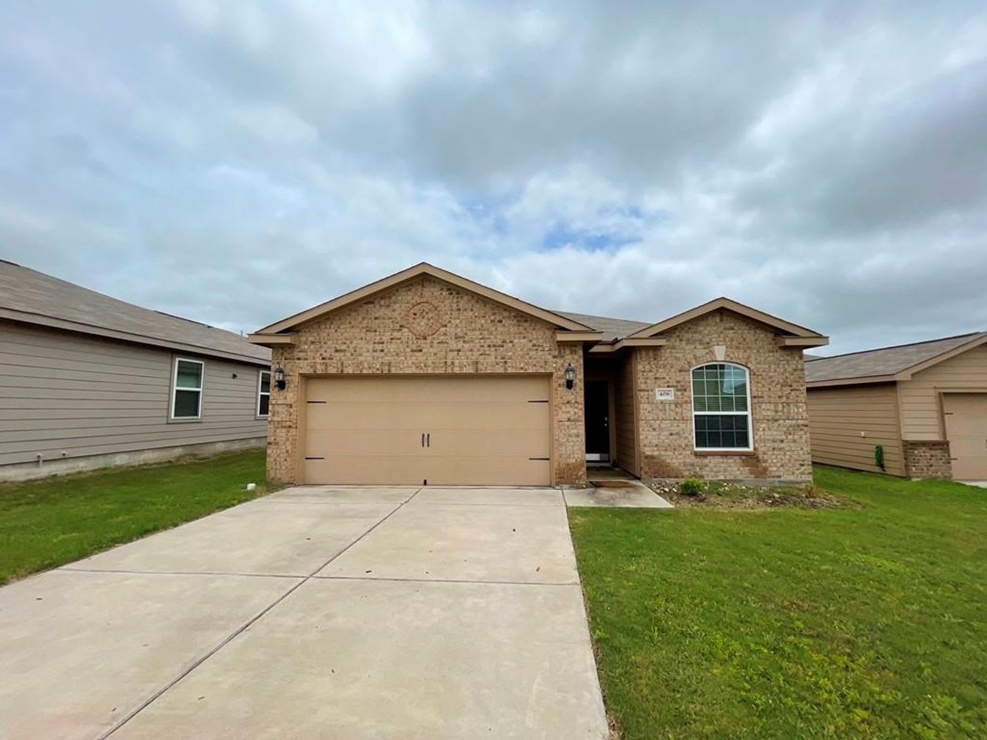 Welcome To 408 Farmer Lane Your Dream Home In Jarrell Tx – photo 1 of 260