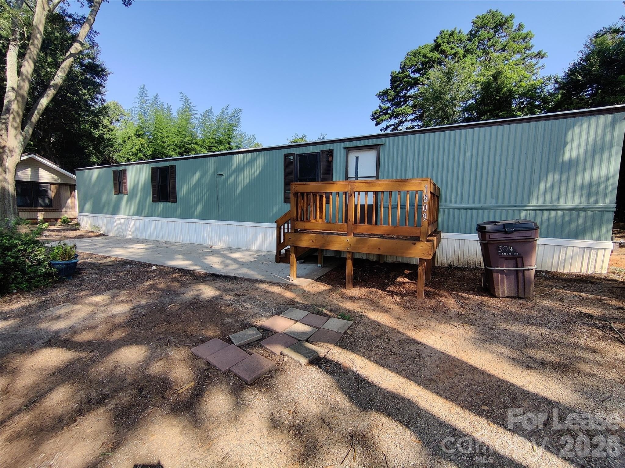 1809 Dallas Stanley Highway – photo 1 of 10
