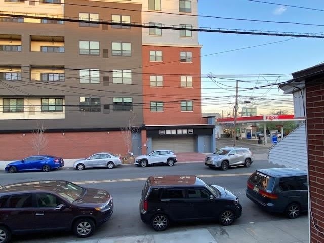 233 Avenue E – photo 1 of 247