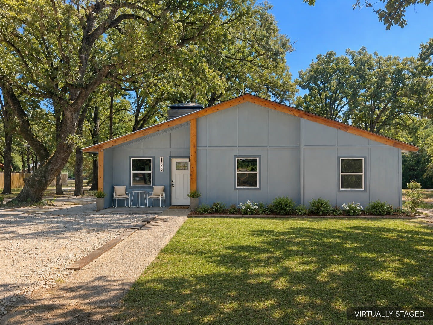 155 Barcelona Street – photo 1 of 13