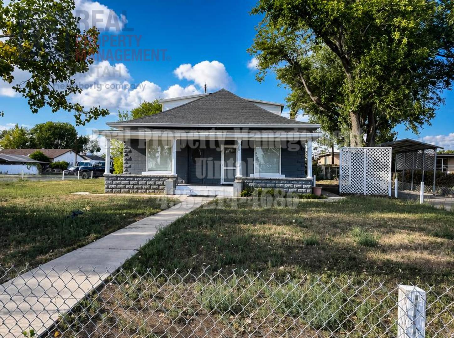 Cozy 4 Bedroom 2 Bathroom Home!!! BEING REMODELED!!! – photo 1 of 9