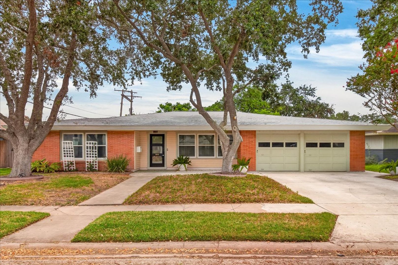 609 Peerman – photo 1