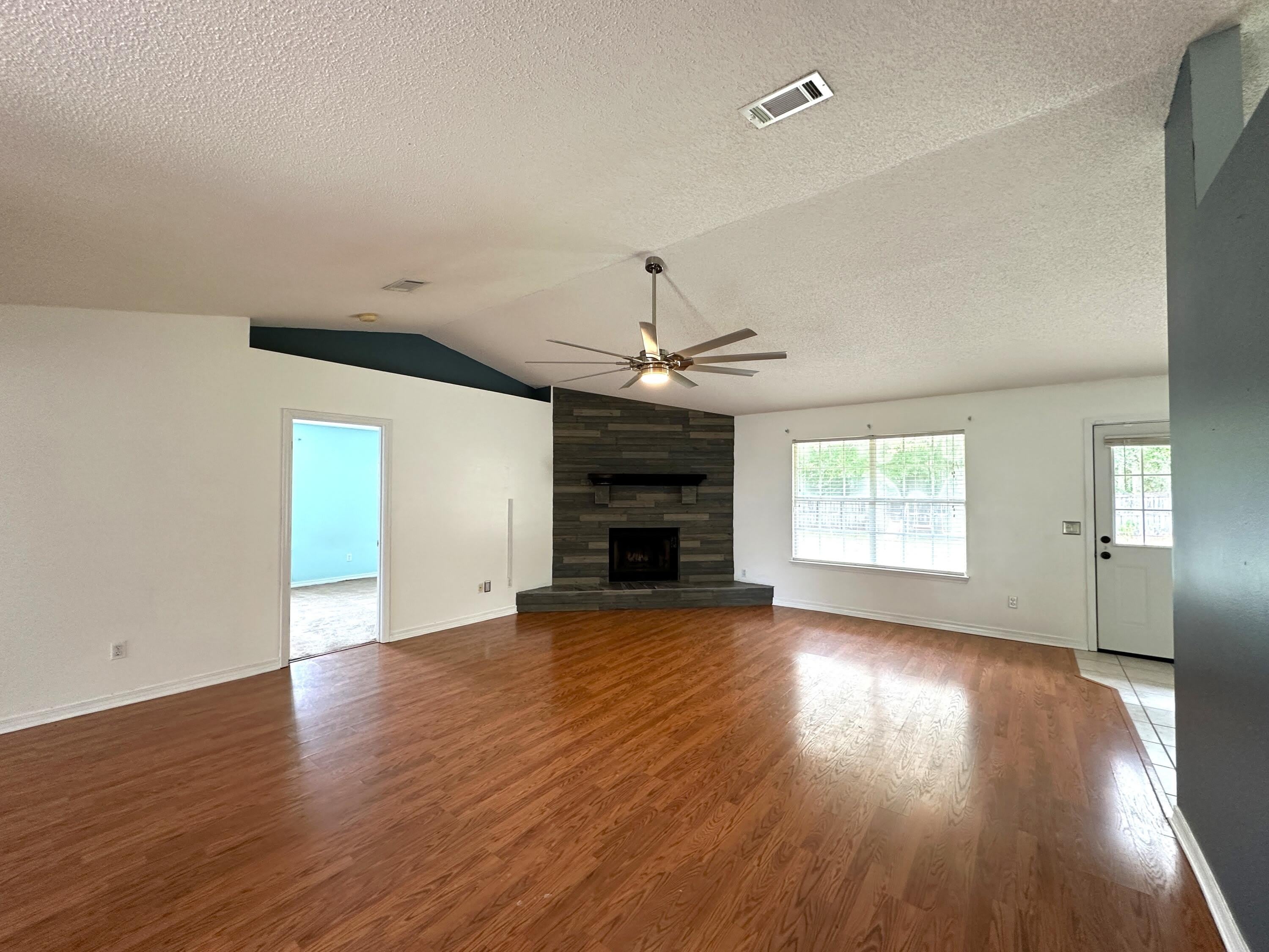 139 Steeplechase Drive – photo 1