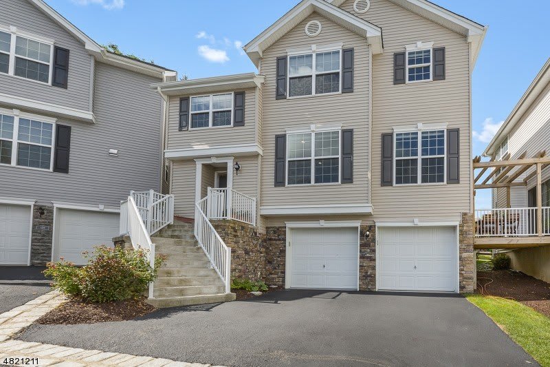 127 Sowers Dr – photo 1 of 150