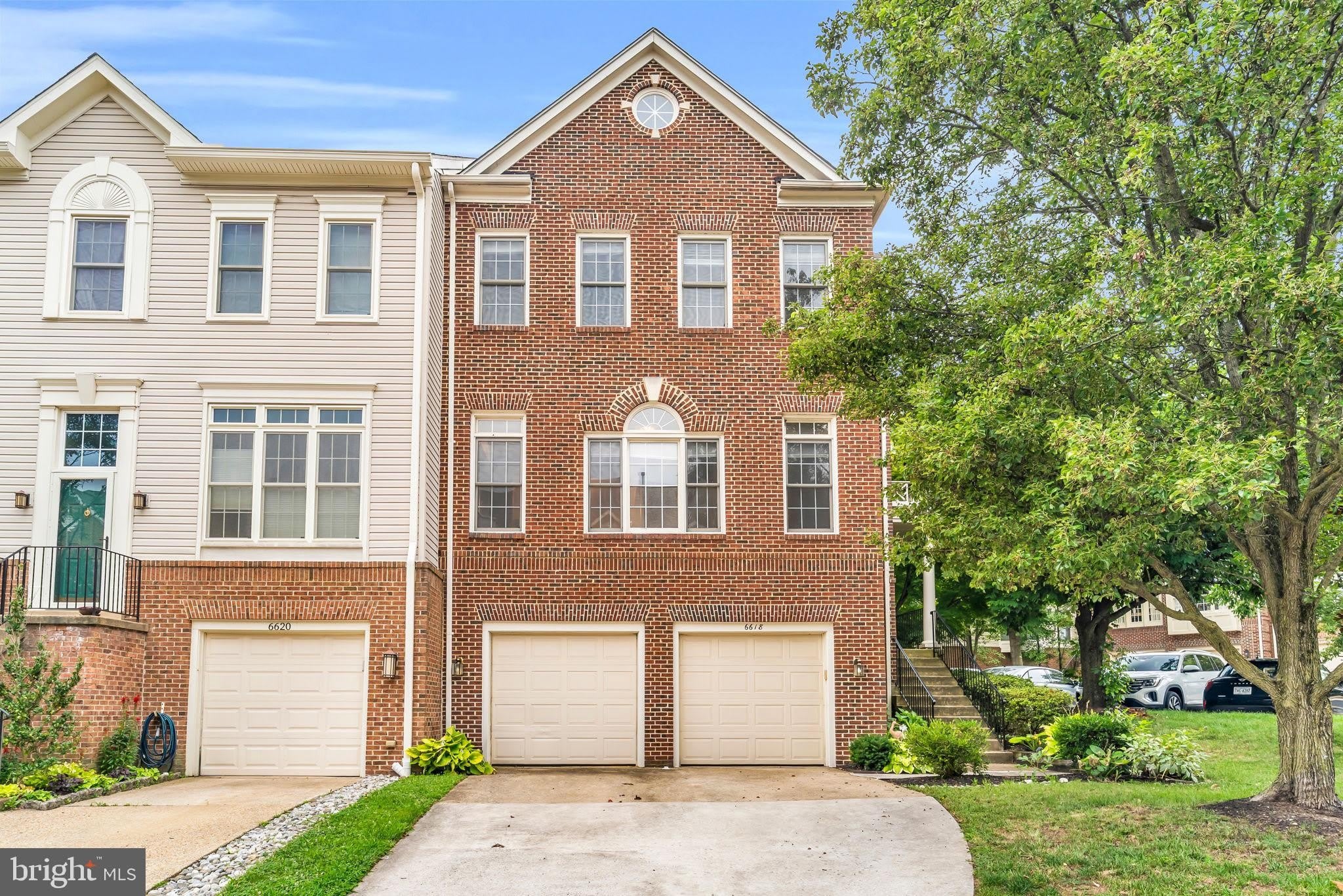 6618 FROST LAKE Lane – photo 1 of 39