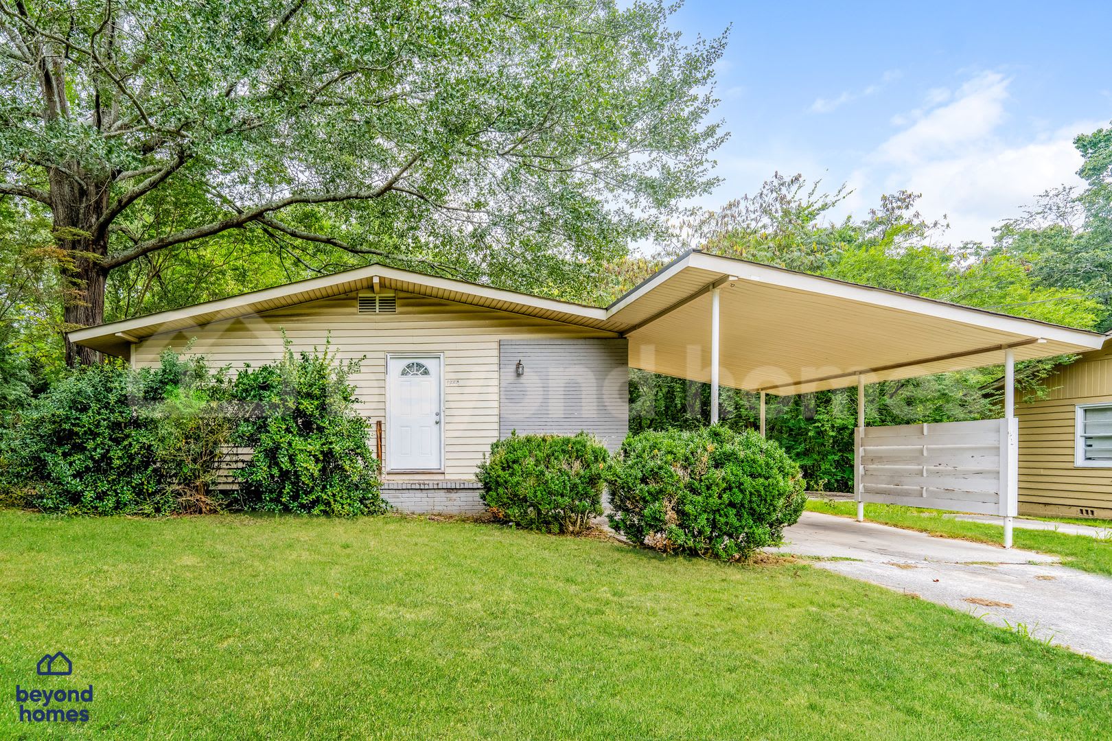 Cozy Comfort Meets Classic Charm in Killough Springs! – photo 1