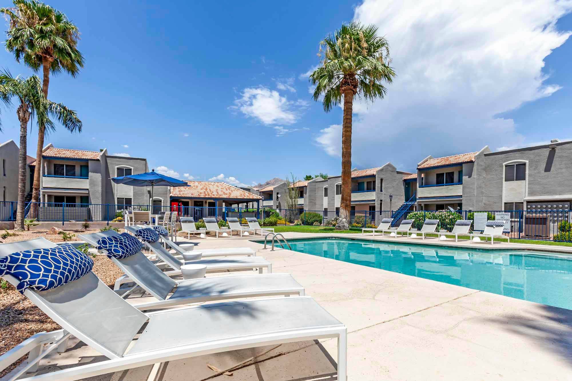 Agave Apartments – photo 1