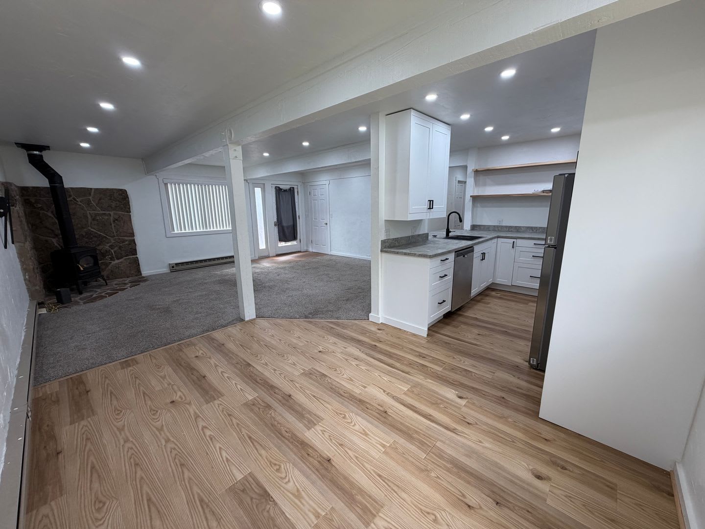 Meadow 2-bedroom, 2-bathroom apartment with garage available immediately. – photo 1 of 14