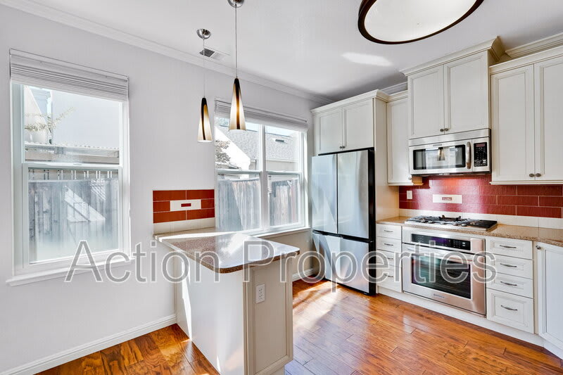 112 Beacon Street – photo 1 of 284