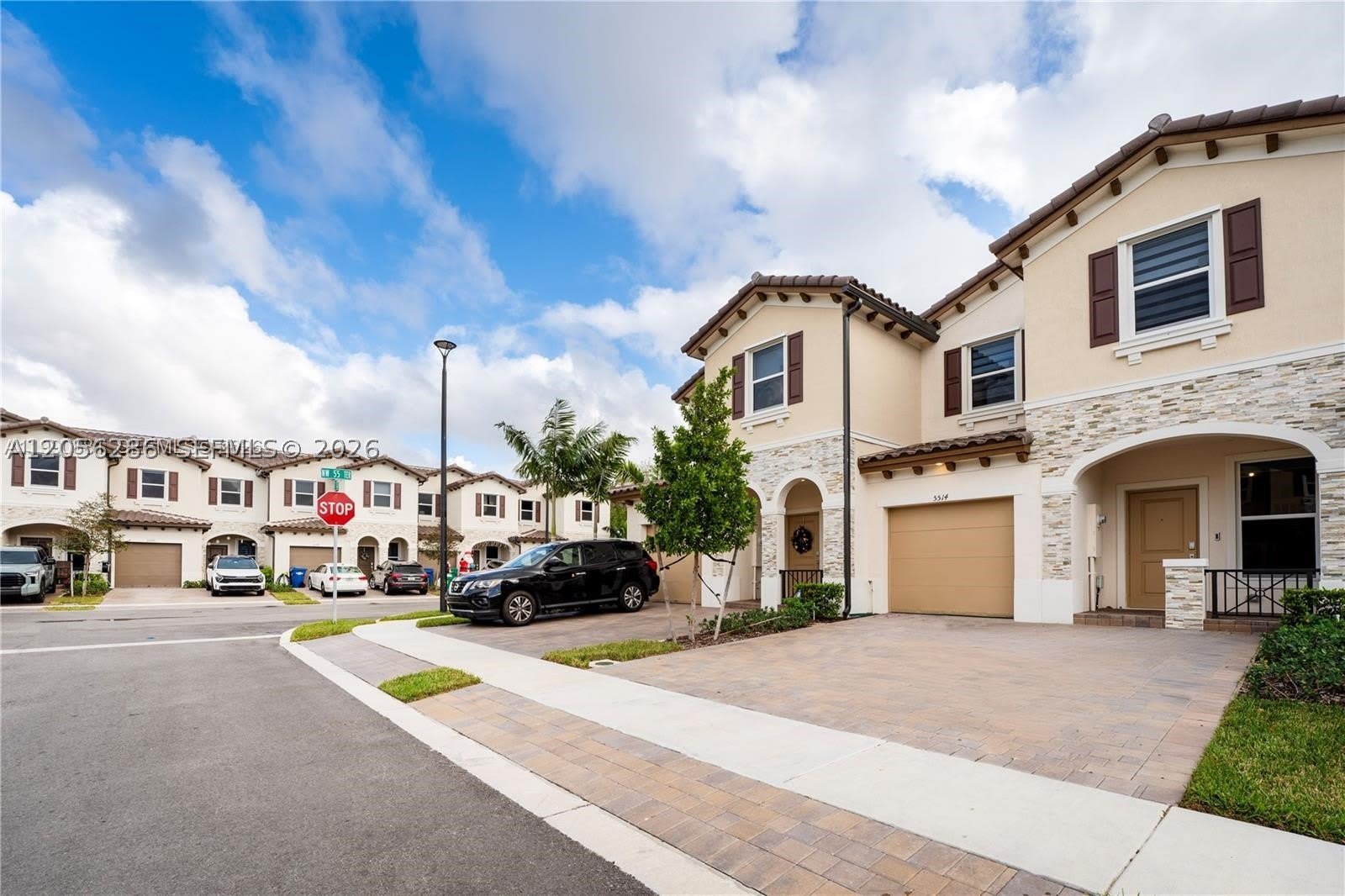 5514 NW 27th St – photo 1