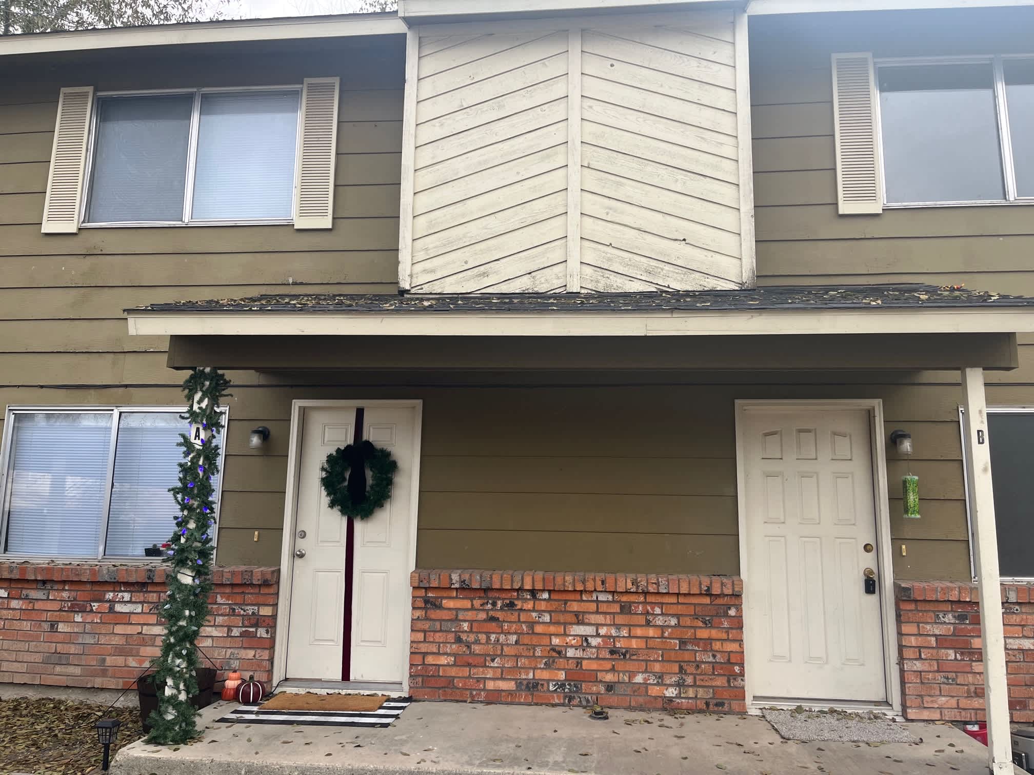 203 East Bird Avenue Unit B – photo 1