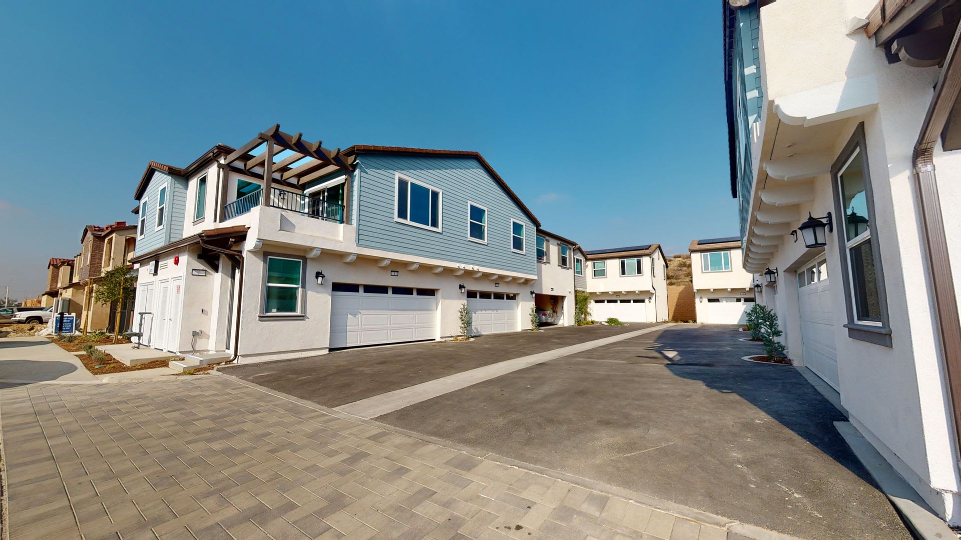 Available! 15166 Horizon St Unit 1, Fontana – photo 1