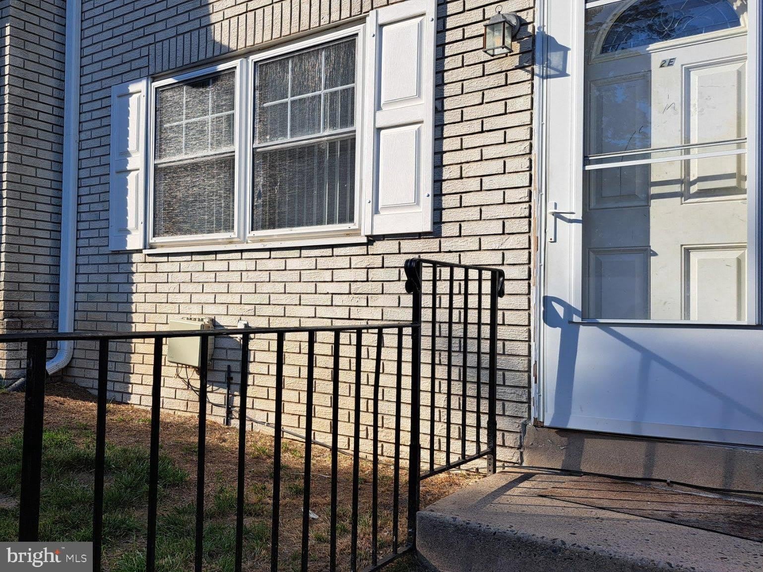 515 N YORK Road – photo 1 of 25