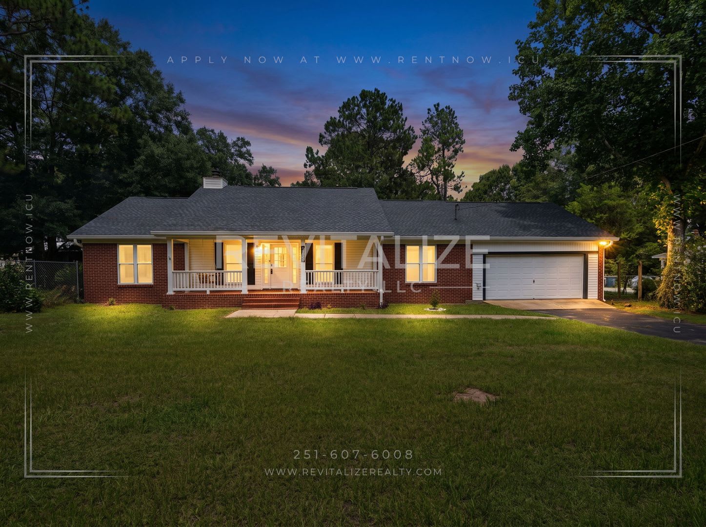 Beautifully Updated 3 Bedroom Home With Fenced Yard Double Garage – photo 1 of 291