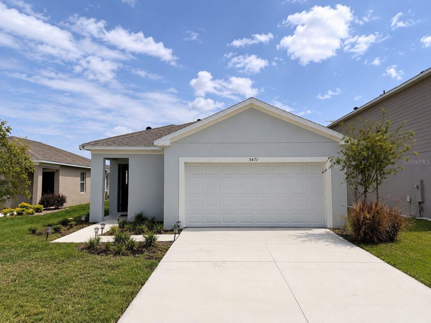 5671 Nispero Way – photo 1