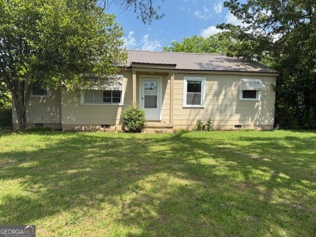 135 Fairview Avenue – photo 1 of 14