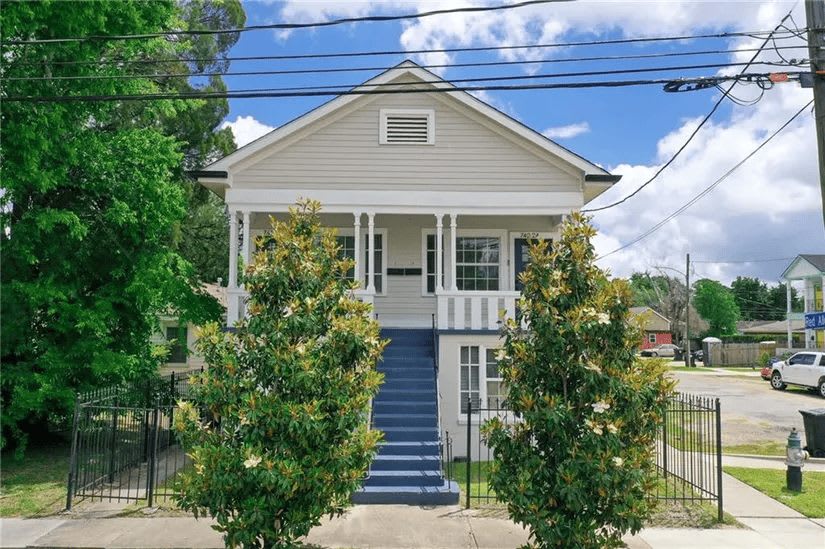 740 Thayer – photo 1