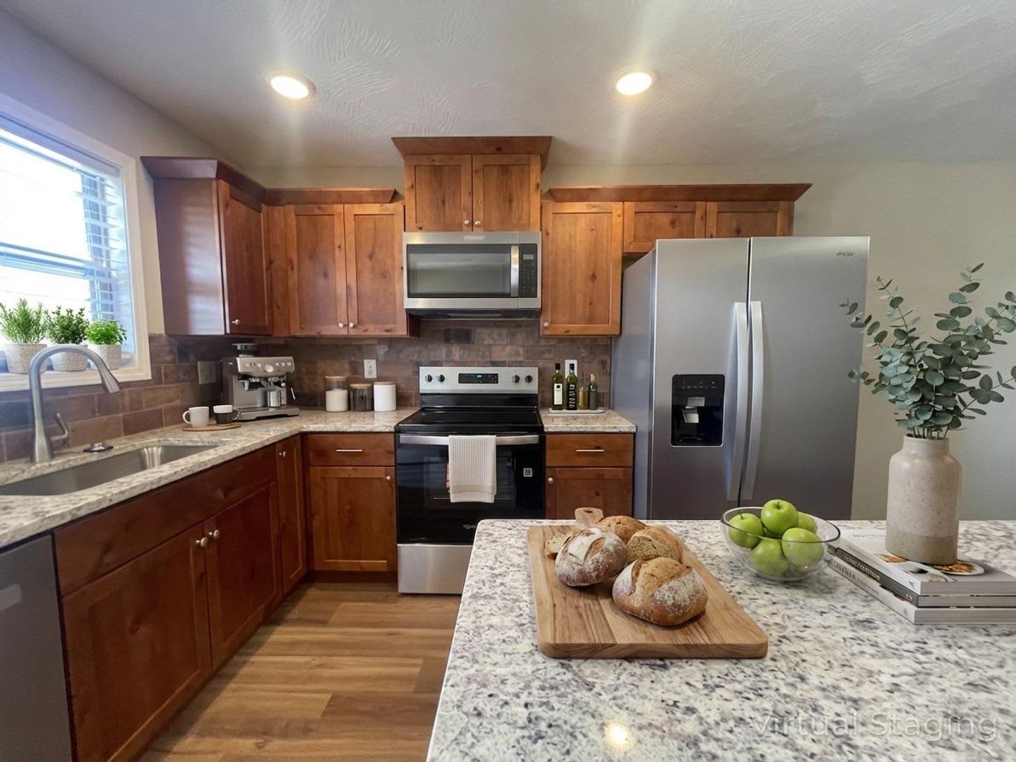 Luxury Lake Living Starts Here Brand New 2 Bed 2 Bath House In Kimberling City Year Round Vacation Home – photo 1 of 10