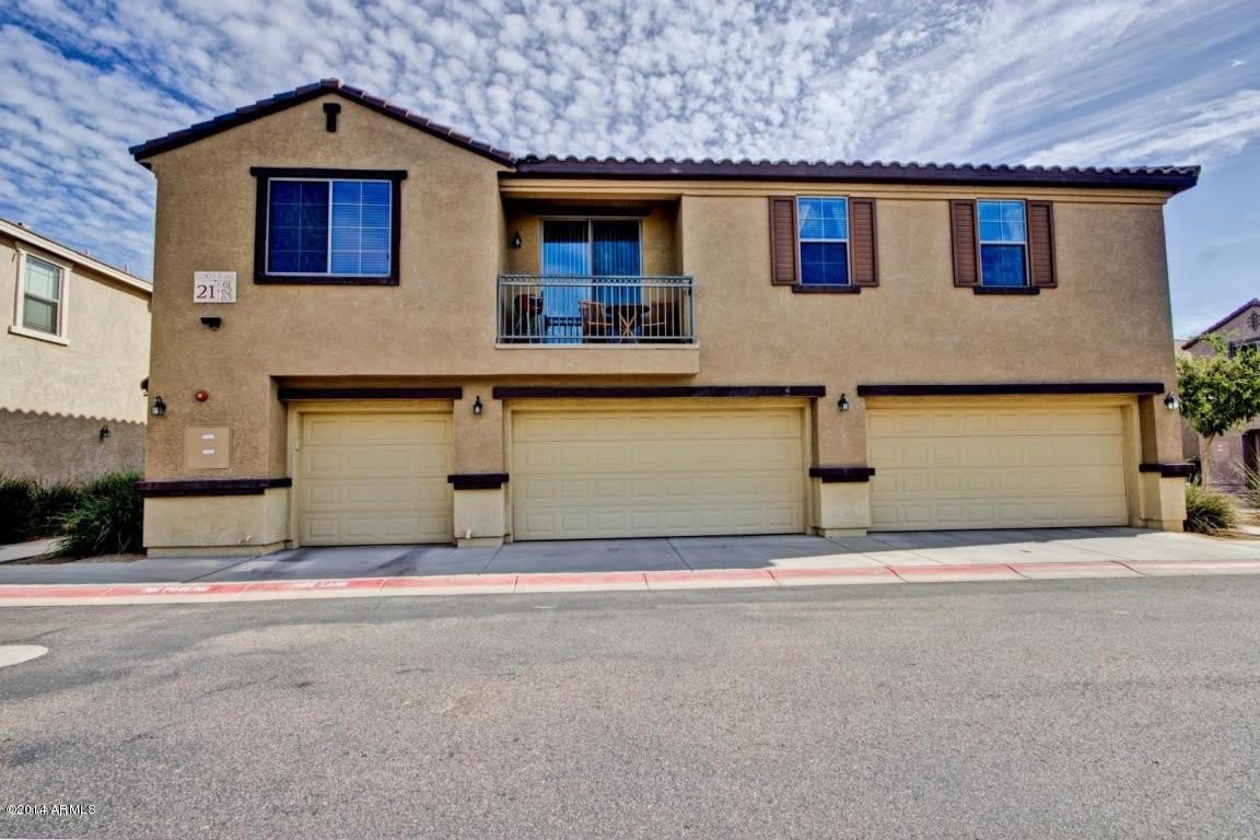 1250 S RIALTO Drive – photo 1