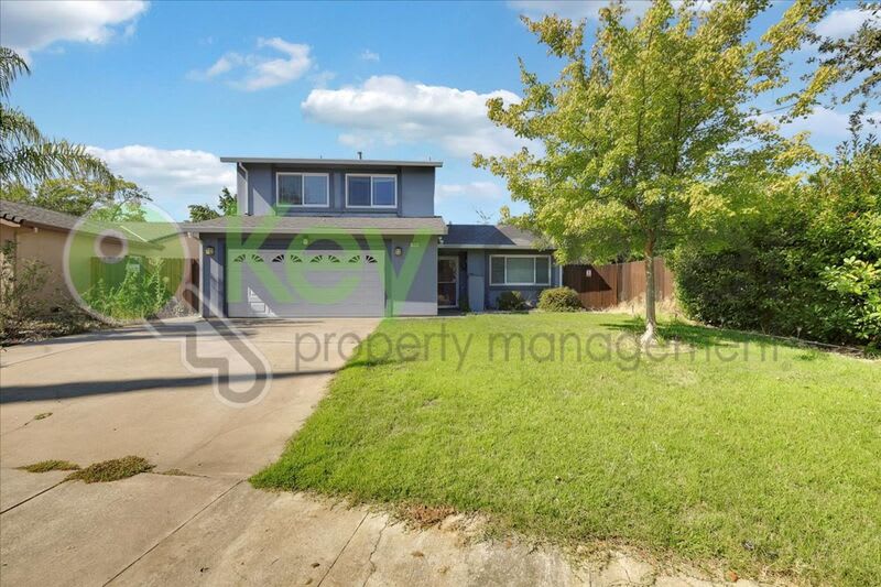 7005 Woodside Drive – photo 1 of 42
