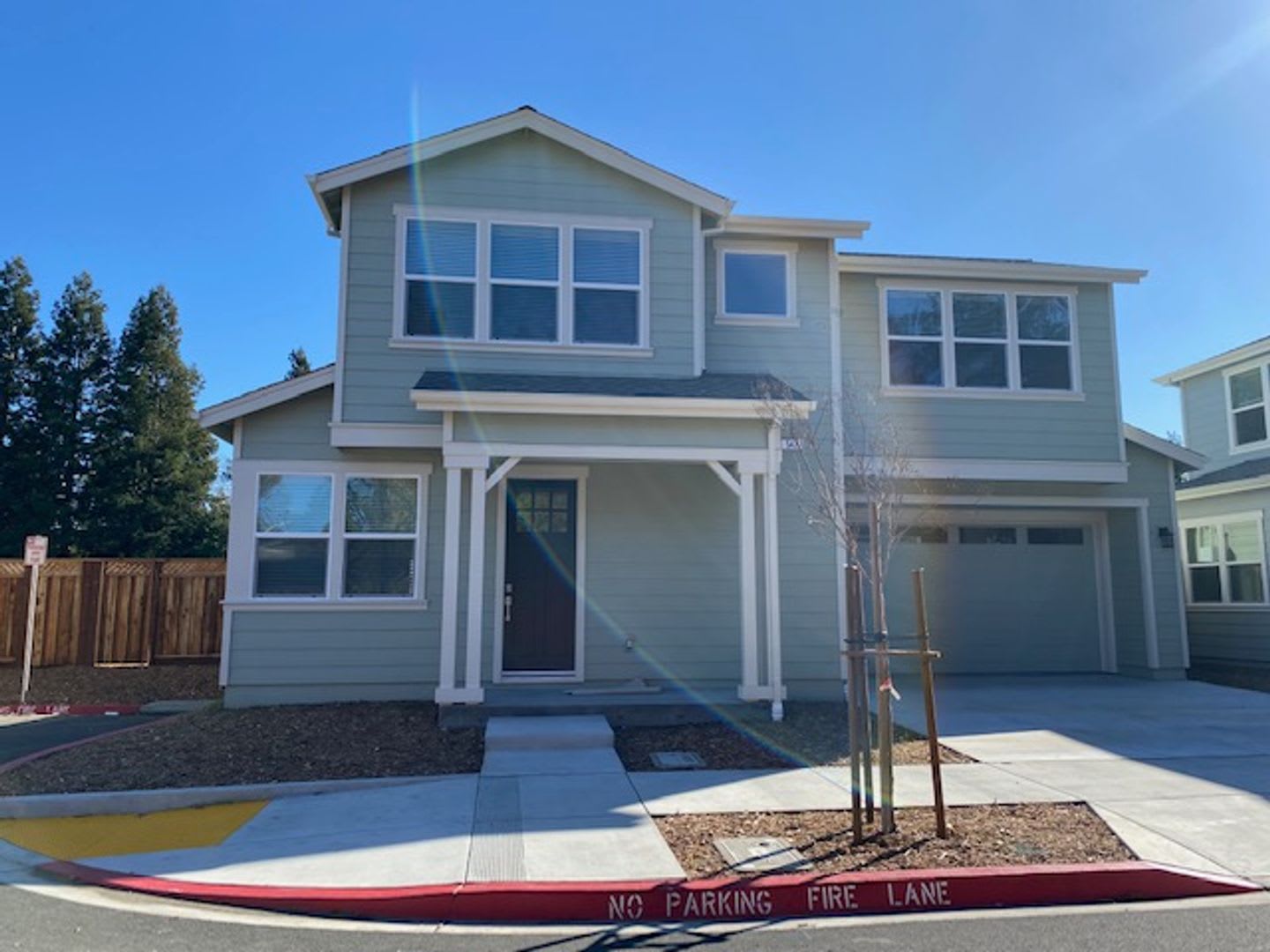 Solar ~ Newer Construction ~ 3 Bedrooms, 2.5 Bath **PG&E Savings – photo 1
