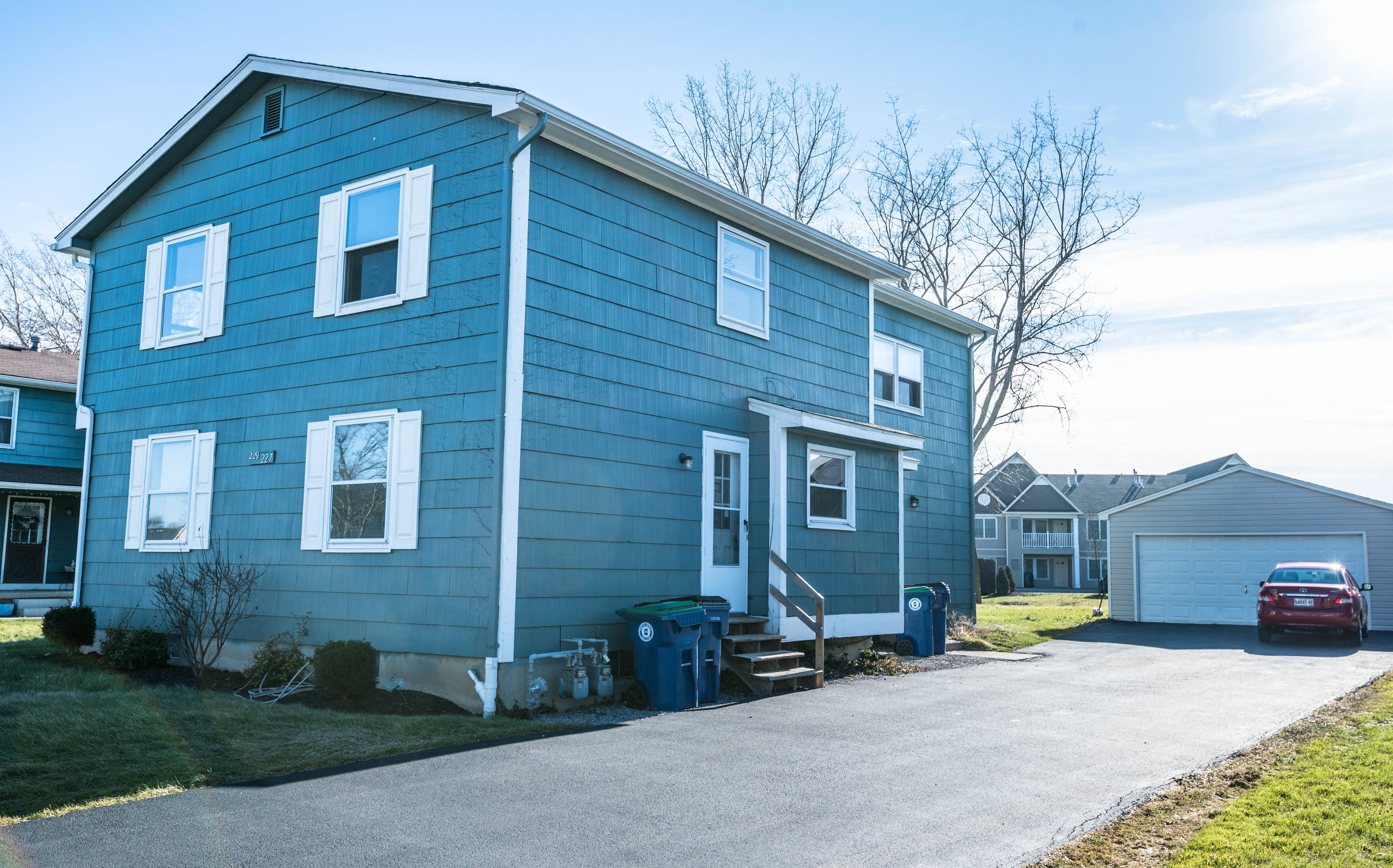 227 229 Kaymar Drive – photo 1 of 42