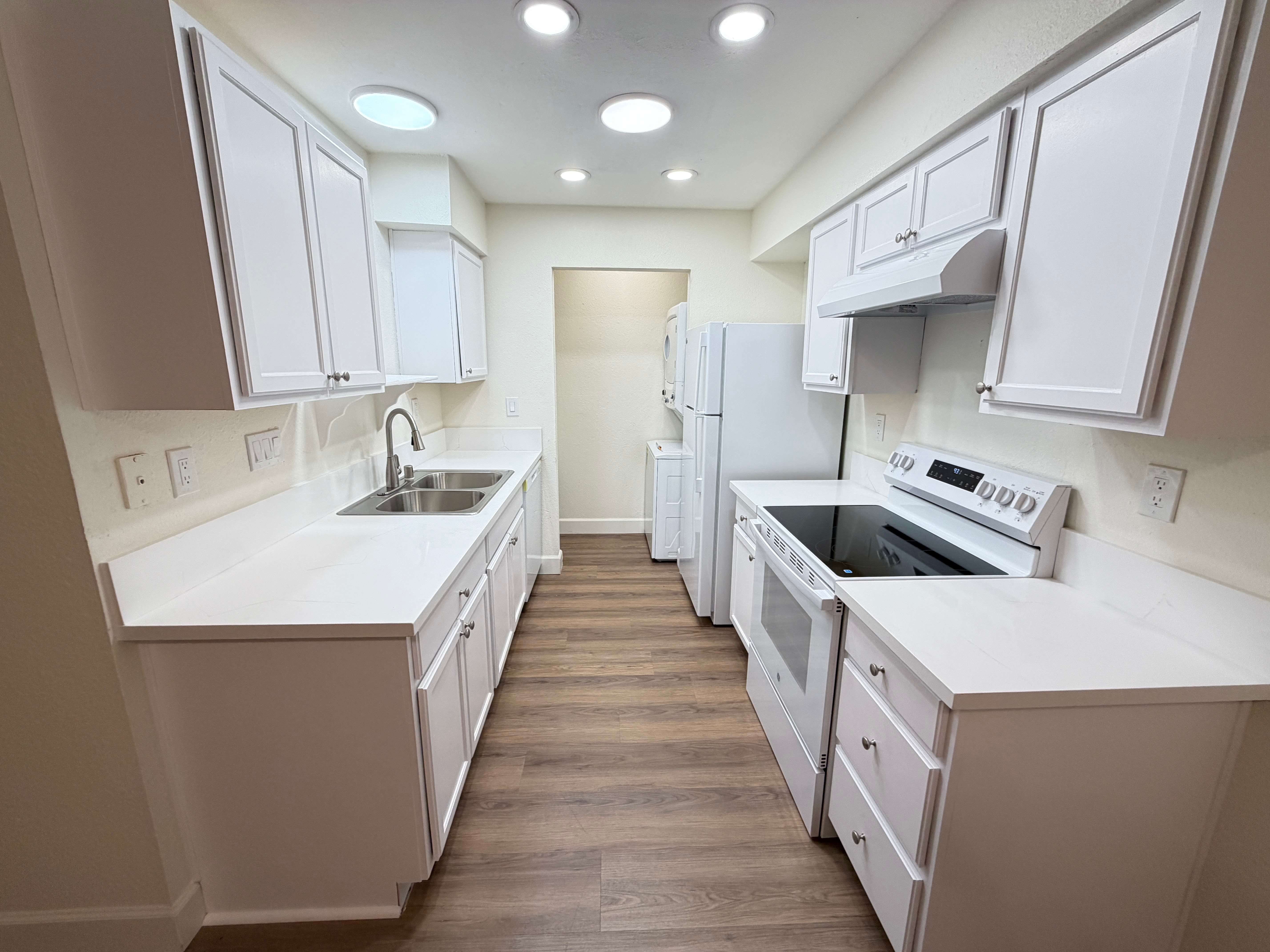 3517 Folage Dr Unit 4 – photo 1