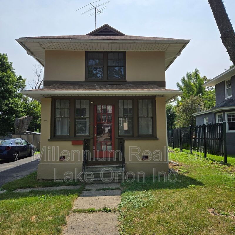 96 Oliver St – photo 1 of 126