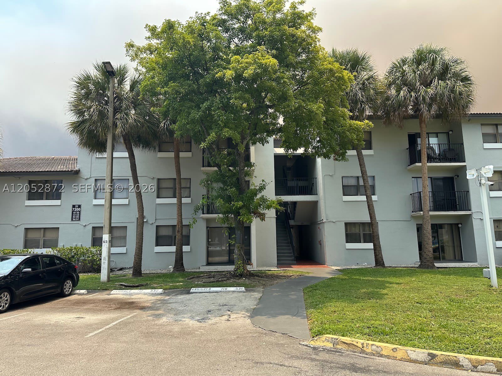 7200 NW 179th St – photo 1