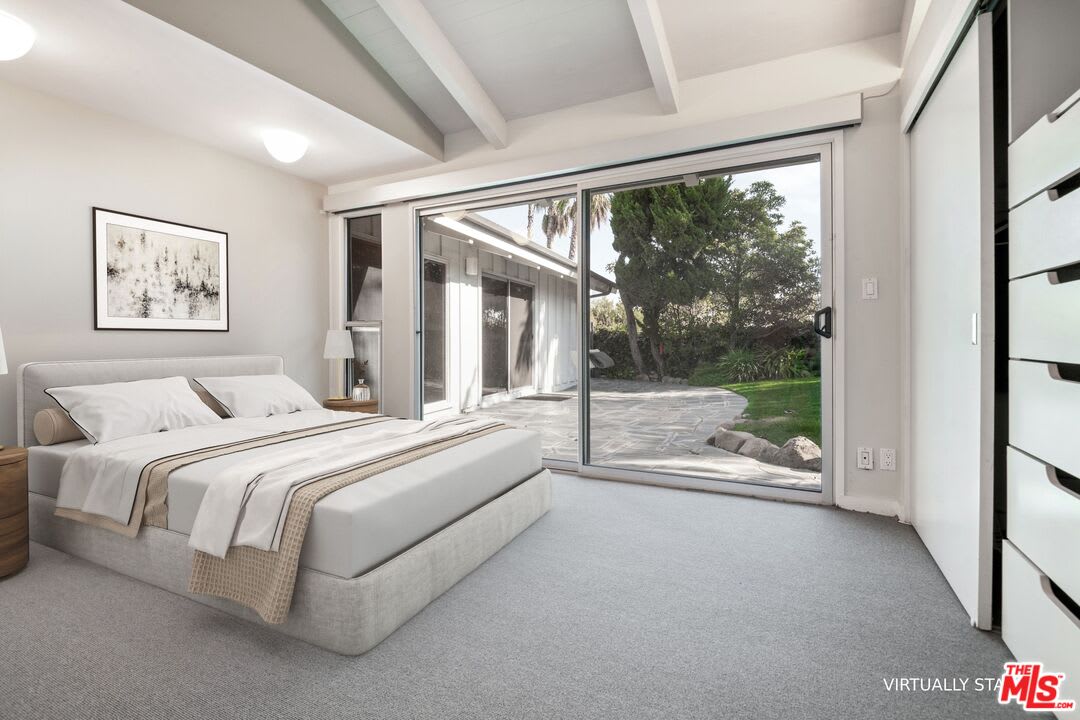 1127 Angelo Drive – photo 1