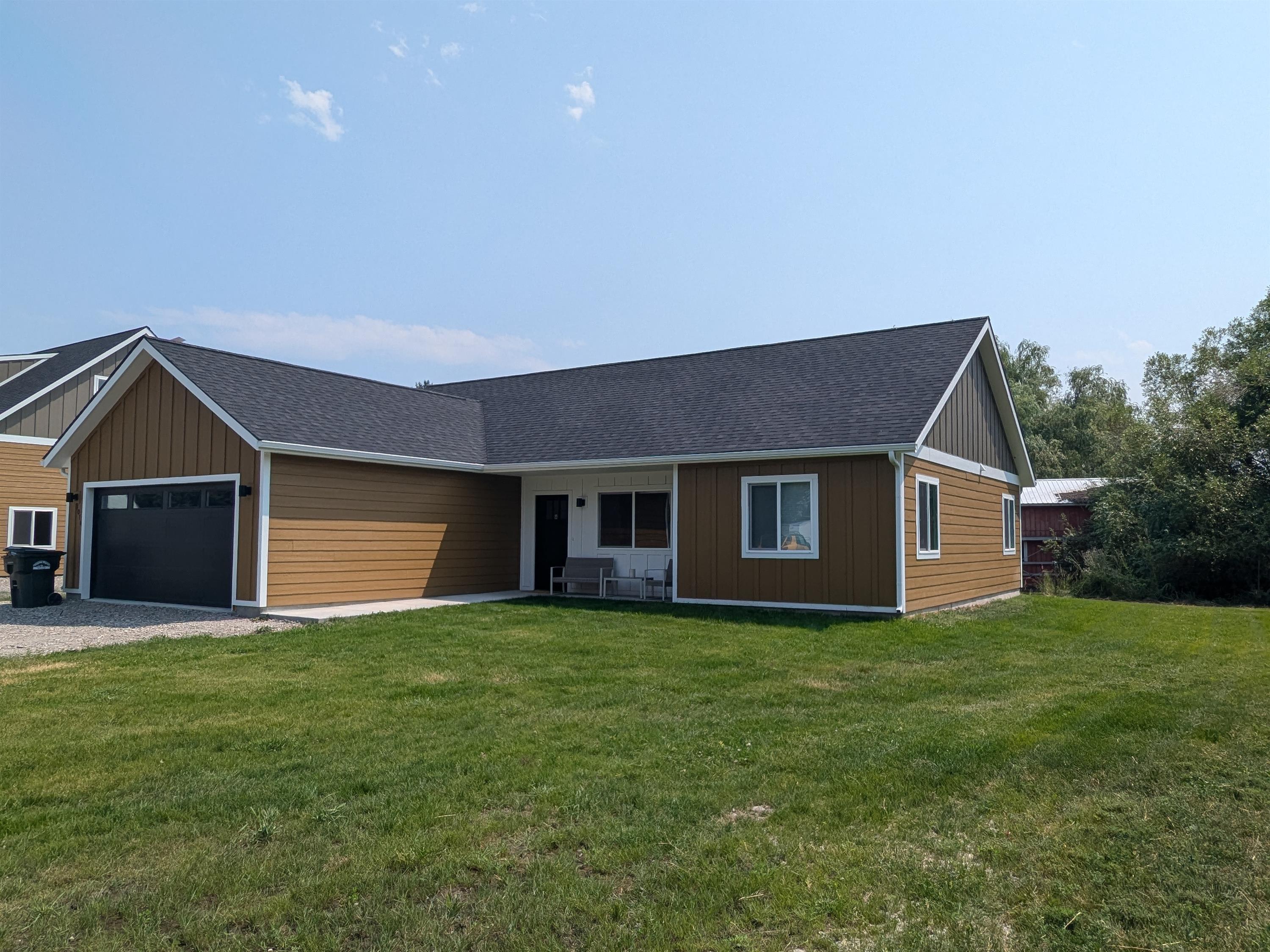 1016 8th Avenue West – photo 1 of 19