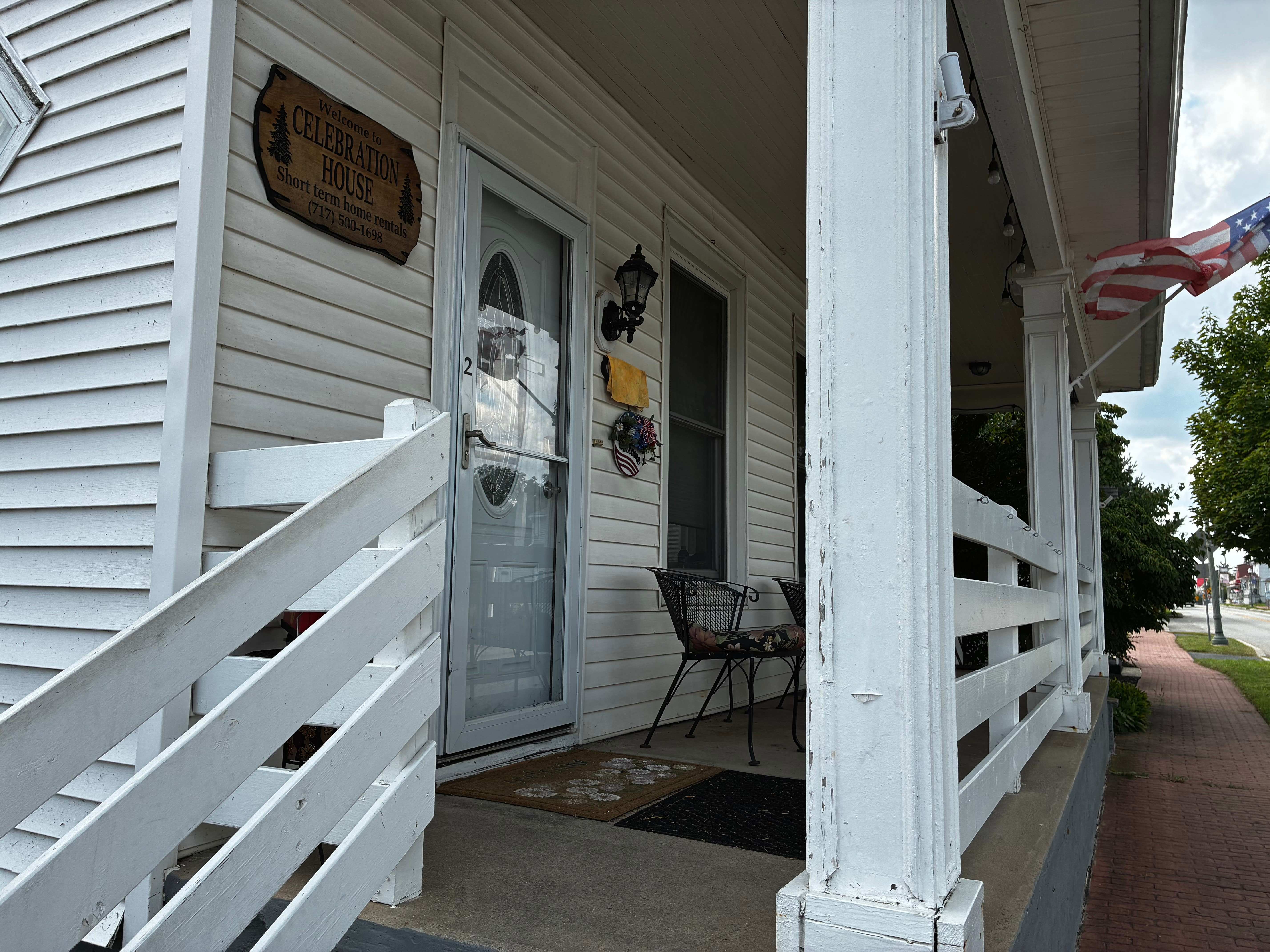 6061 Linglestown Rd – photo 1 of 12
