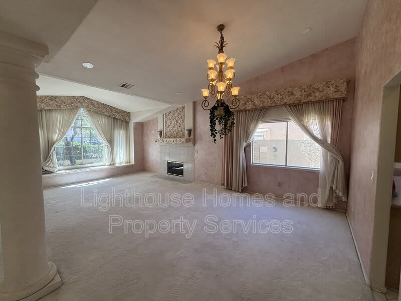 2424 Ocean Front Drive – photo 1