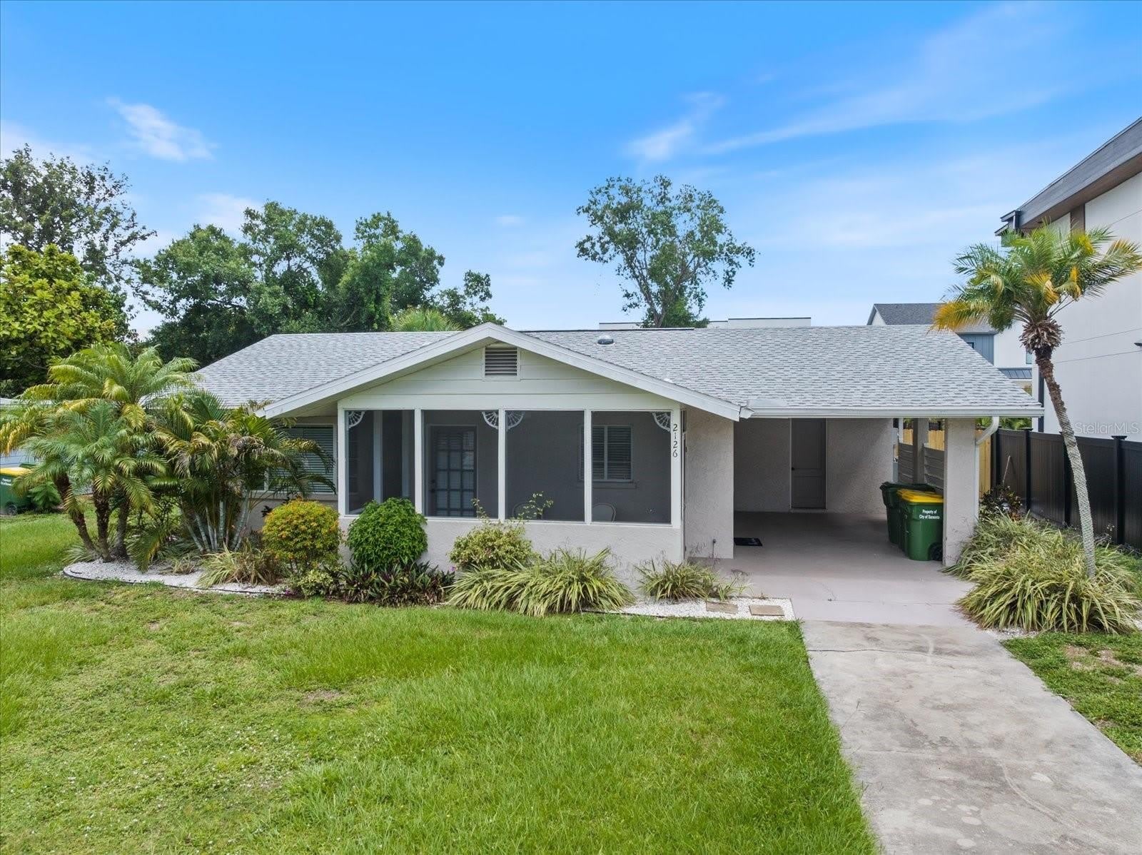 2126 HYDE PARK Street – photo 1 of 48