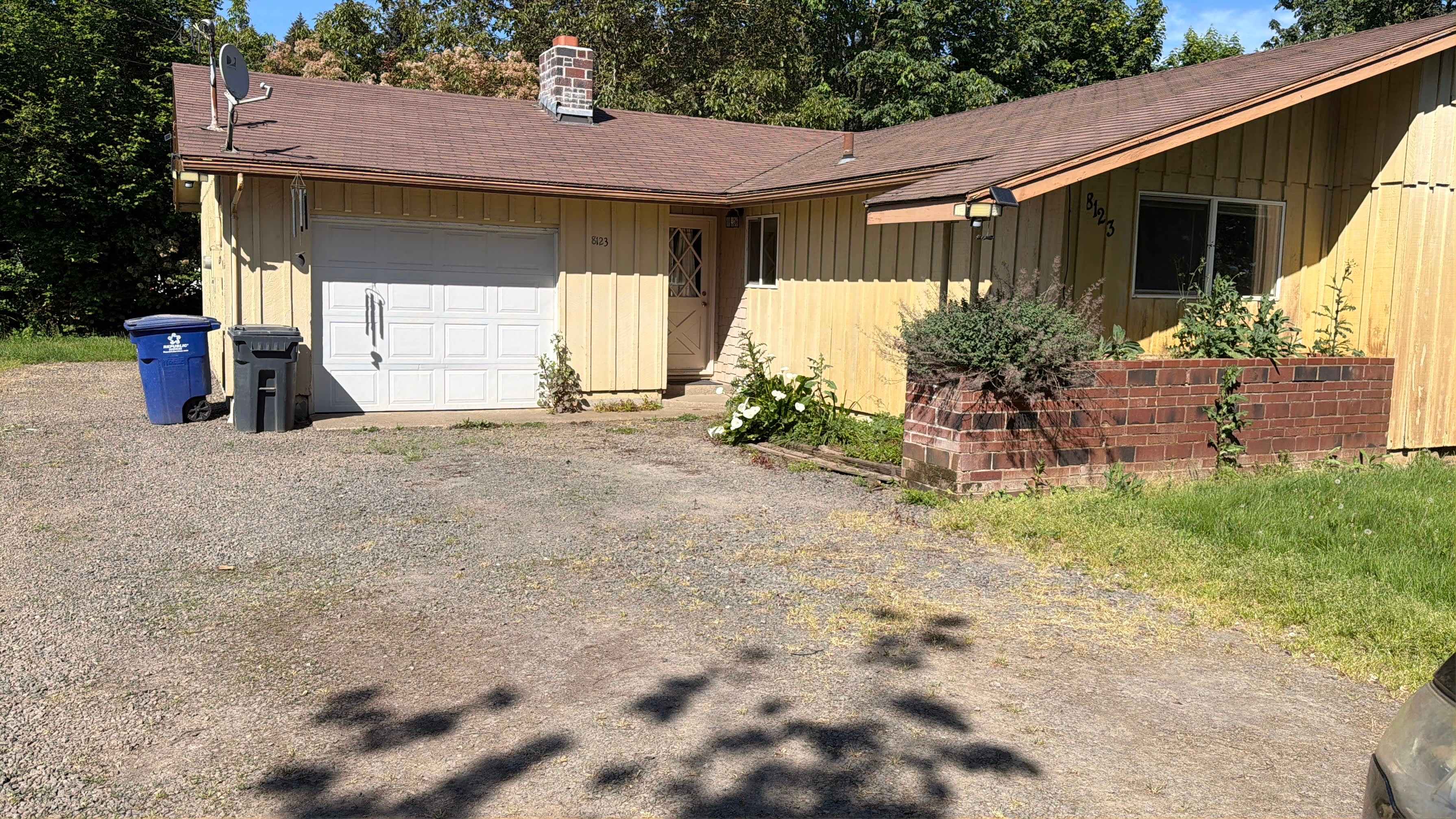 8123 Mccormick St – photo 1 of 7