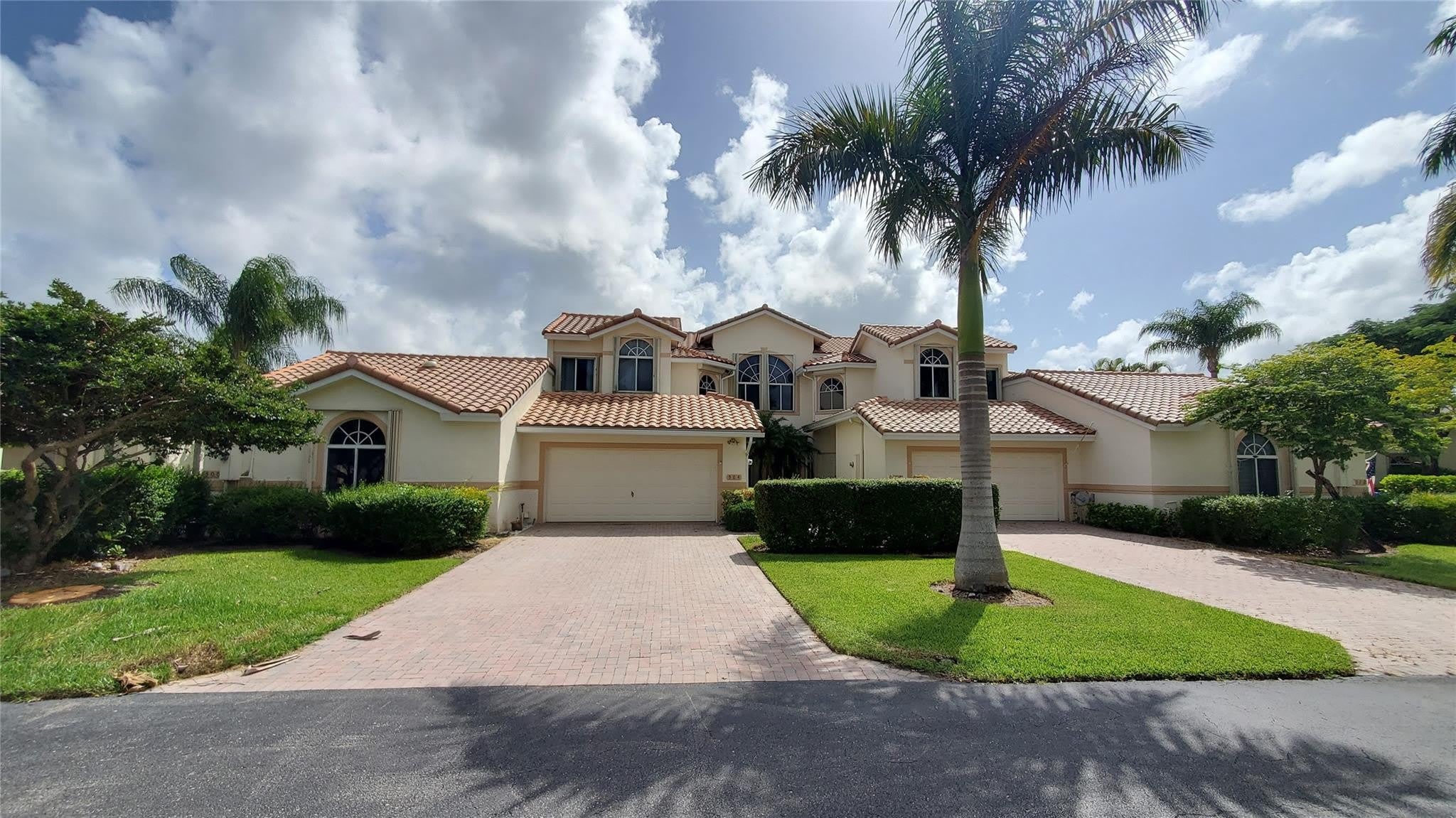504 W Palm Aire Drive – photo 1