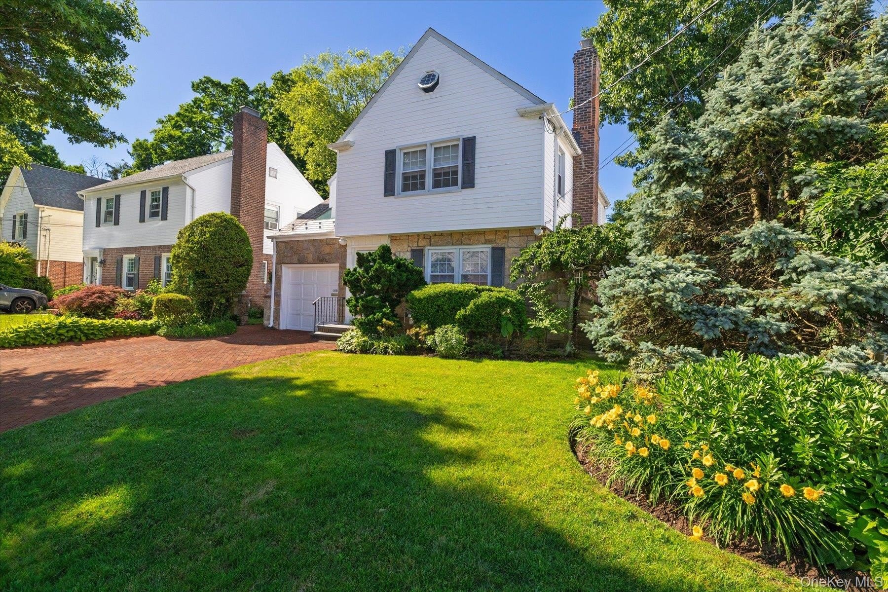 108 Muirfield Road – photo 1 of 15