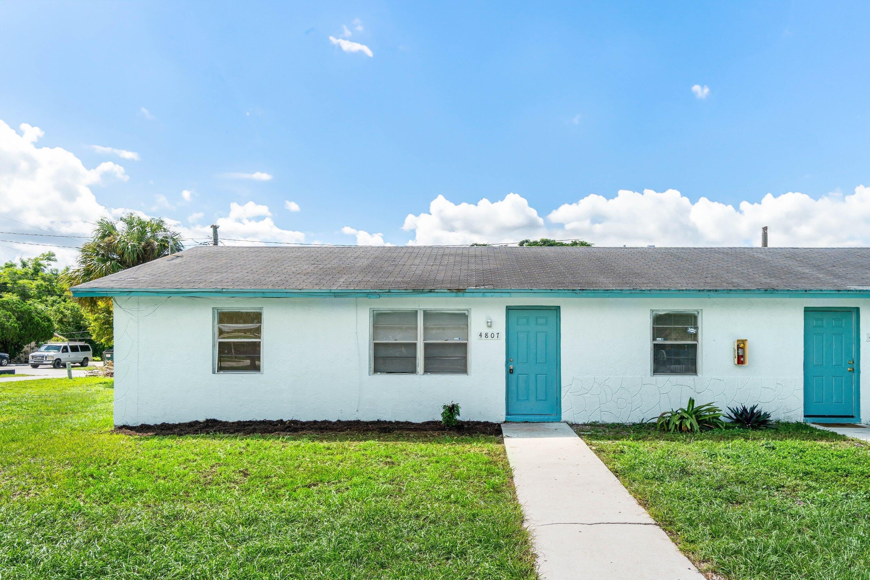 4807 Gulfstream Road – photo 1