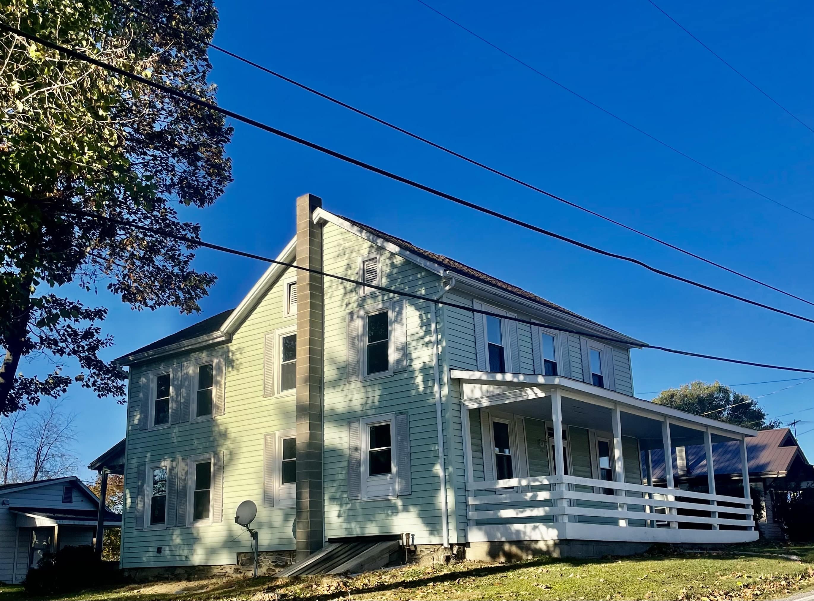 1306 Gablers Road – photo 1 of 11
