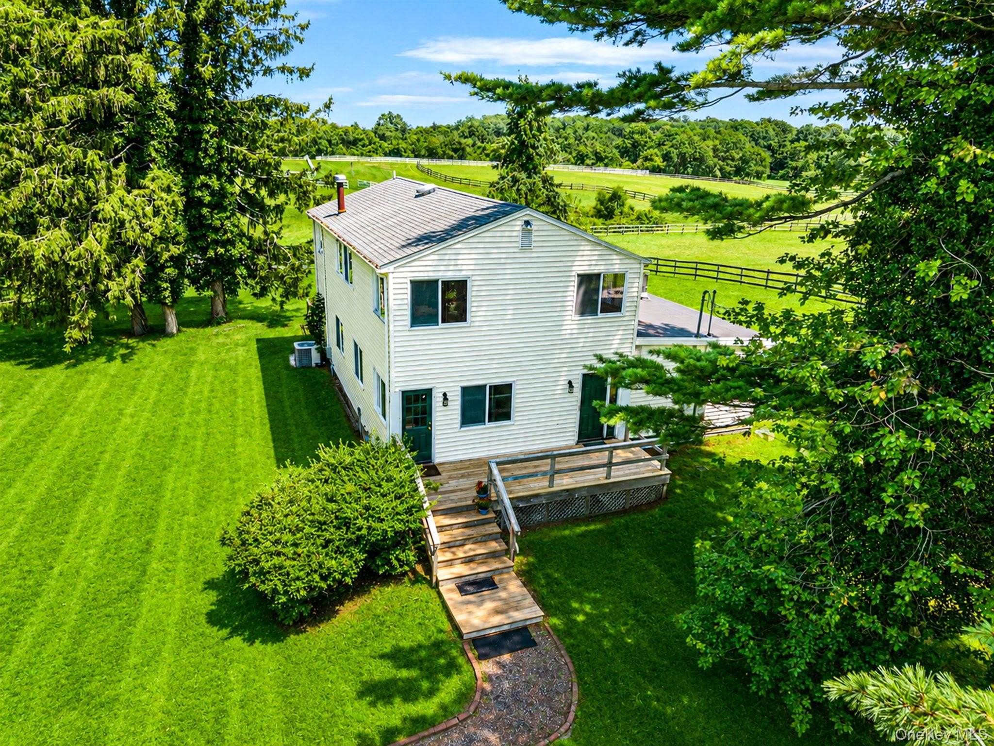 1394 Main Road – photo 1 of 36