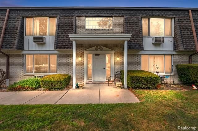 384 Drahner – photo 1 of 32