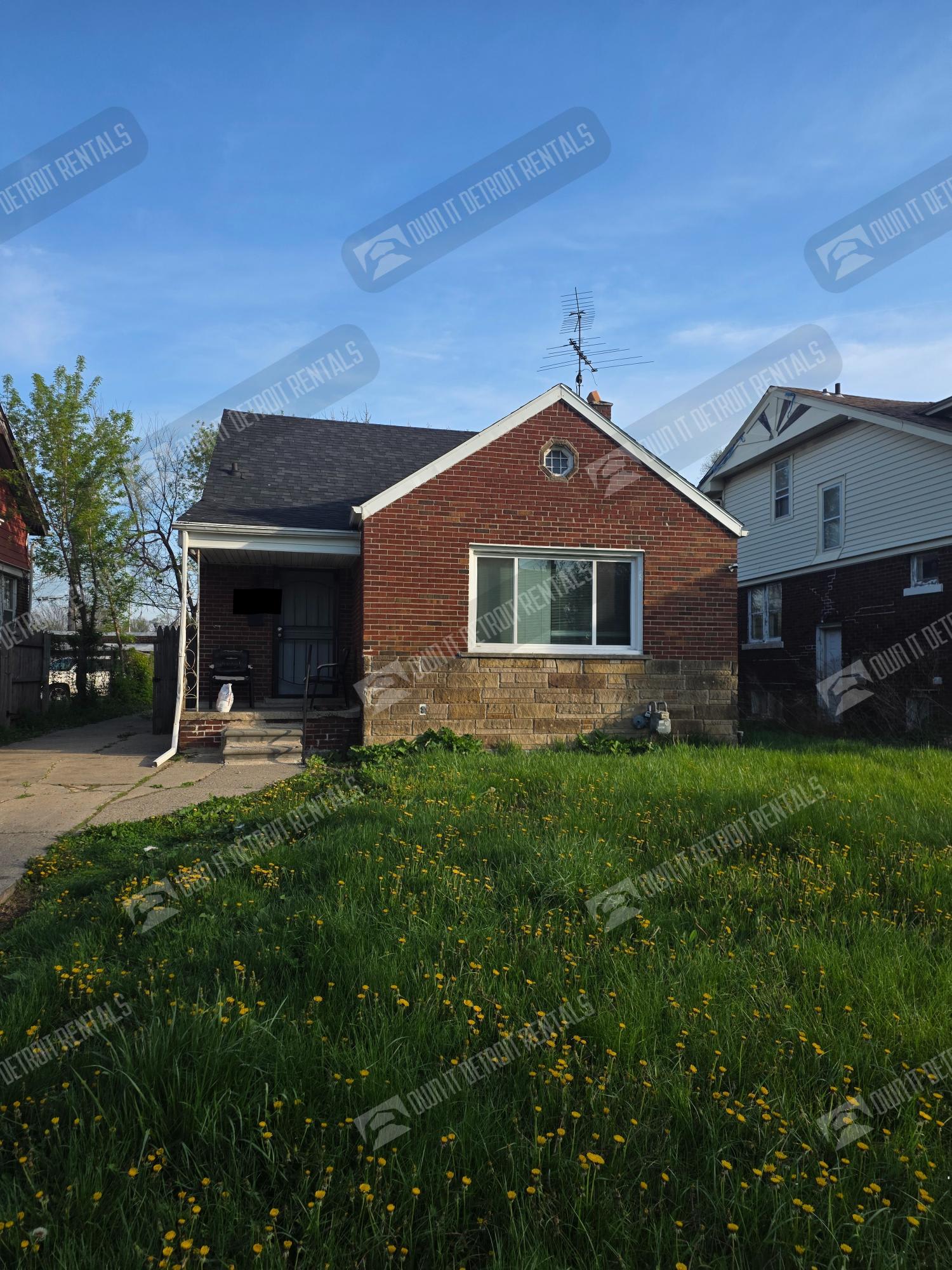 11781 Kilbourne St – photo 1