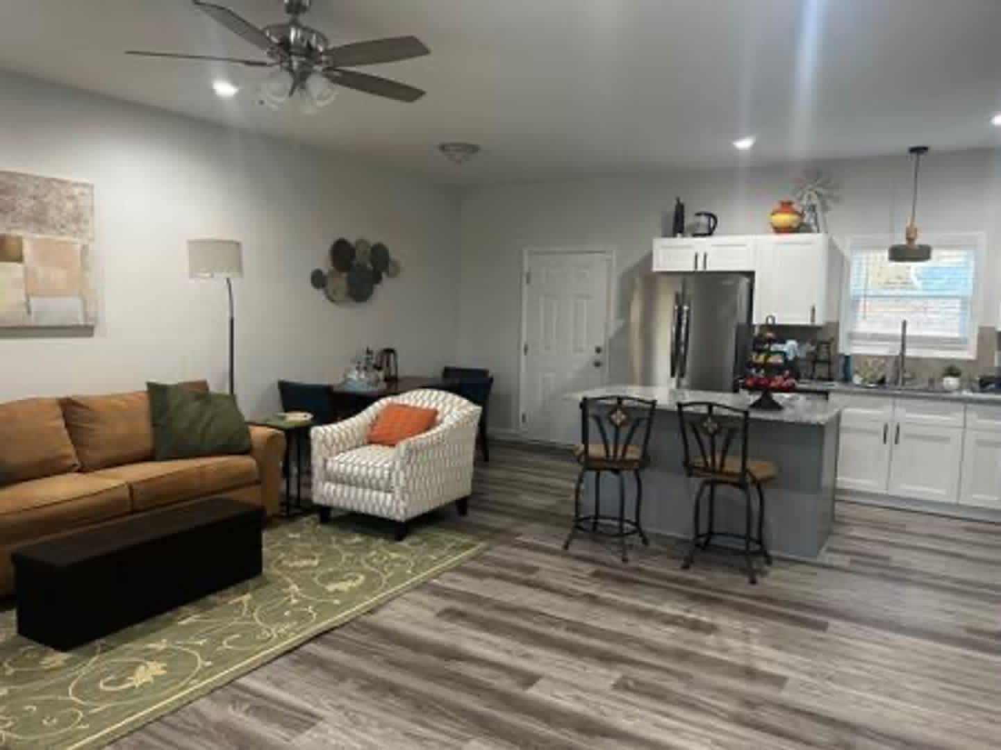 Room in 3 Bedroom Home at Dearborn Dr – photo 1 of 9