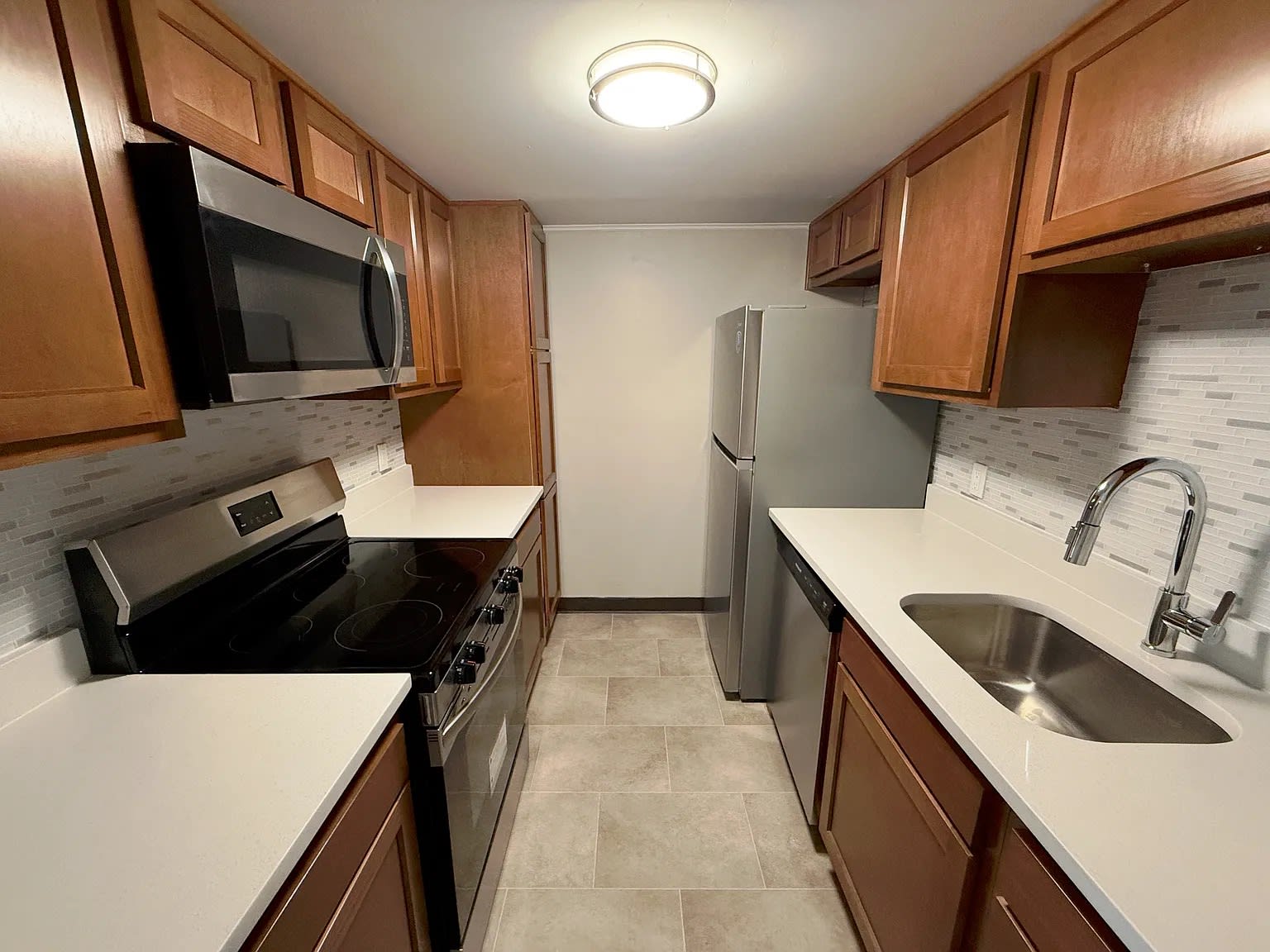 161 Churchill RoadApt. B – photo 1